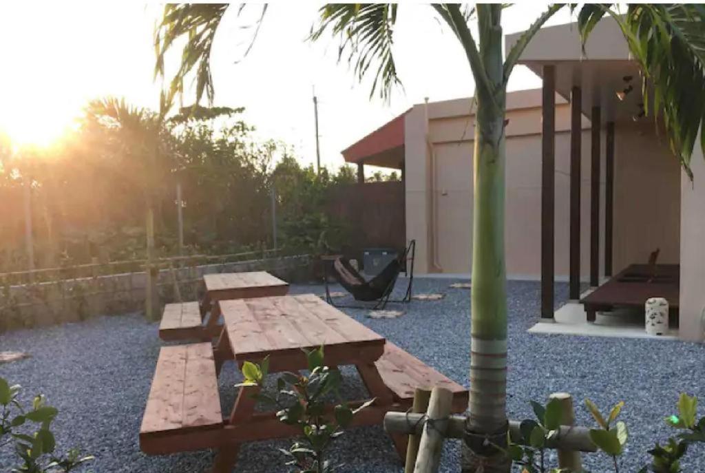 Jin Jin House Lägenhet Nakijin Rum bild